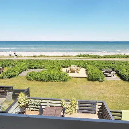 Holiday Vincent - 10m From The Sea In Funen By Interhome *